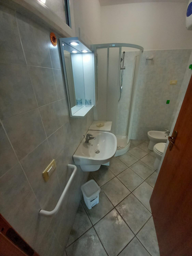 Bathroom, Residence Loggetta Margherita, Livorno