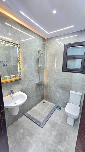 Bathroom 4, 2bed rooms chalet portosaid, Al-Manasrah