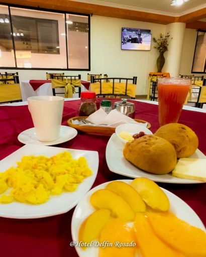 Food & Drinks 4, Hotel Delfin Rosado, Pastaza