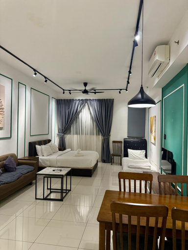 Others 5, Chambers Residence KlCC by purple orcid, Kuala Lumpur