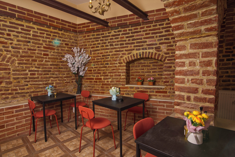 Dining 2, Maison Berthelot, Municipiul Bucuresti