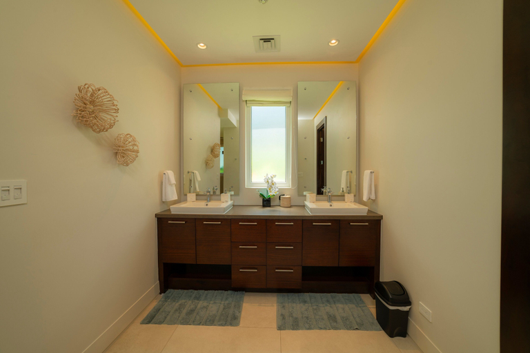 Interior 2, Montecielo 4E 3 Bdrs Ocean View in Los Suenos, Garabito
