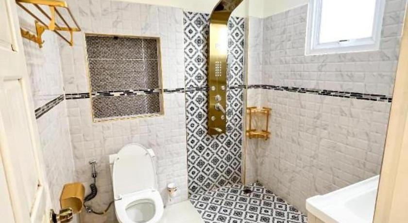 Bathroom 3, Dao Residence Boutique, Vientiane