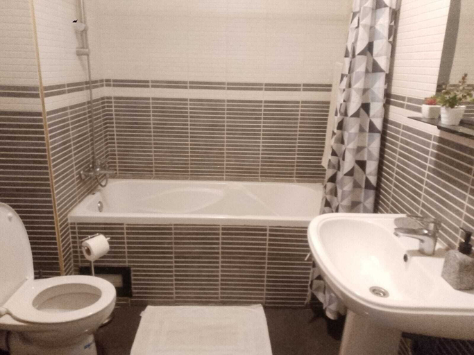 Bathroom 3, Loubnane 8, Marrakech