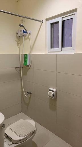Bathroom 5, Travelbee Capitol Inn, Cebu City