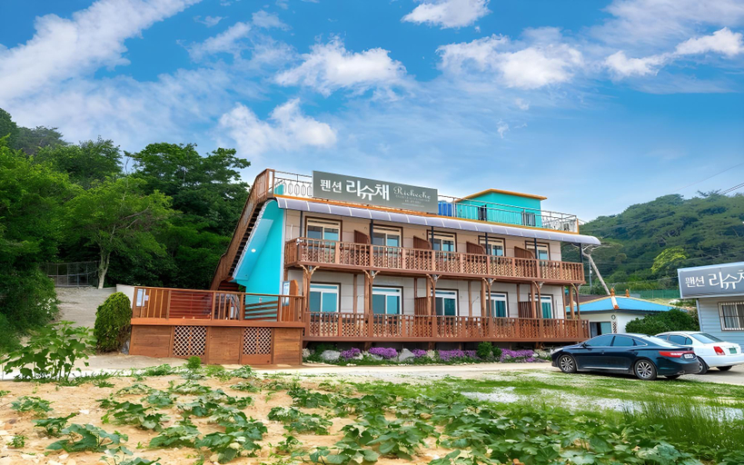 Exterior & Views 1, Anmyeondo Taean Rishuchae Pension, Taean