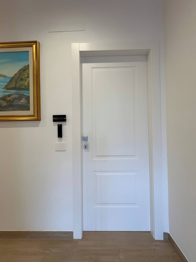 Interior 4, Room-suite With Balcony Near Pompeii, So, Napoli