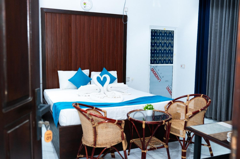 Bedroom 2, Aathi Resort, Trincomalee Town and Gravets