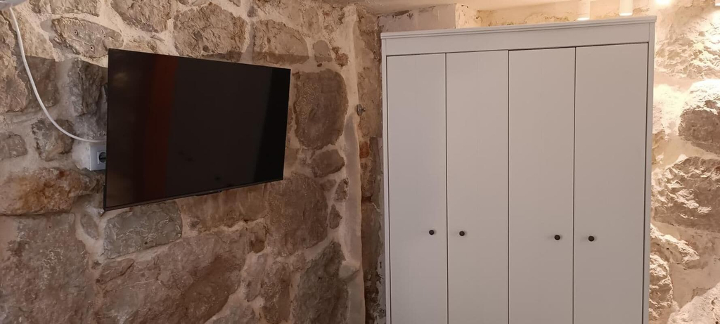 Room amenity, Charming Central Home, Split