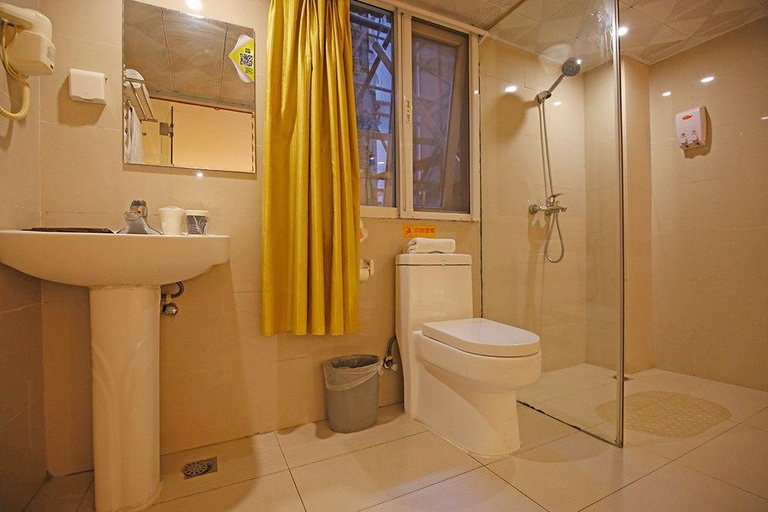 Bathroom 3, Home Inn Chengdu Taiguli Chunxi Road Center, Chengdu