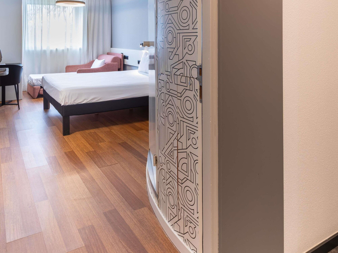 Bedroom 4, ibis Murcia, Murcia
