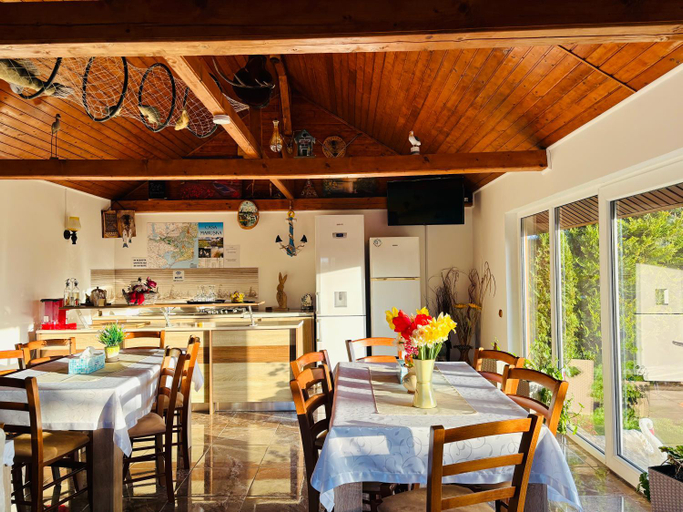 Food & Drinks, Casa Maruska, Murighiol
