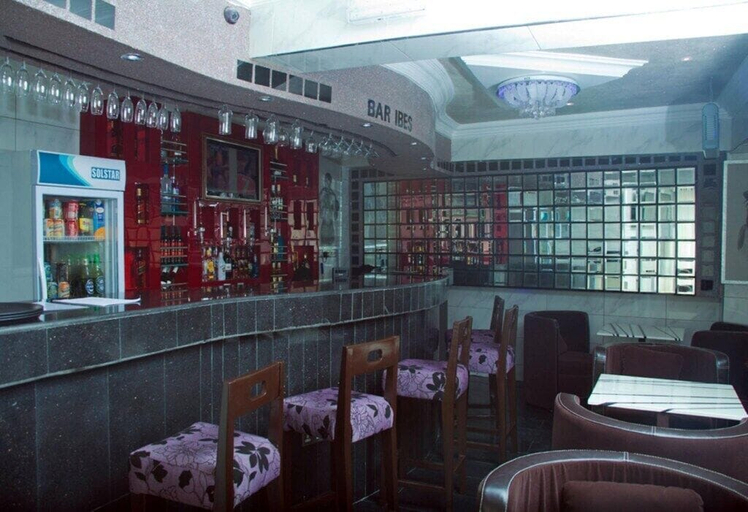 Bar (on property), Mile Stone Hotel & Suites, Eti-Osa