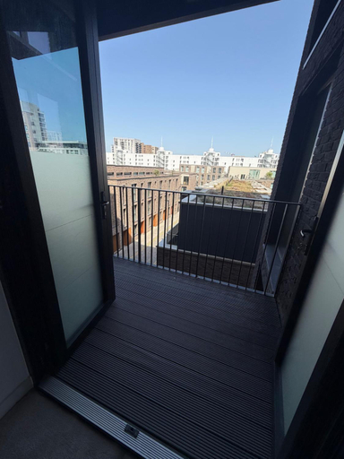 Others 5, Suites and Apartments, London