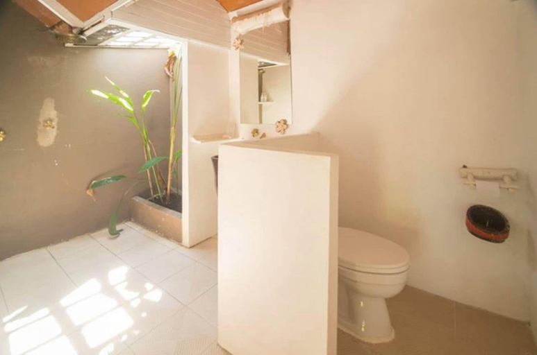Bathroom 4, Payam Cottage Resort, Muang Ranong