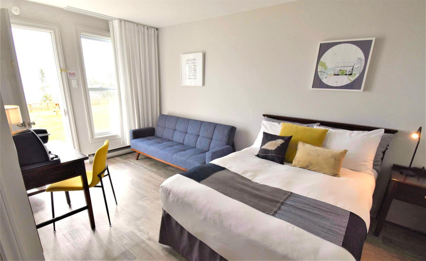 Bedroom 3, Hotel Cap Aux Pierres, Charlevoix