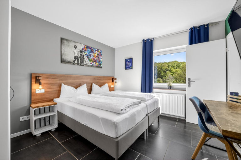 Bedroom, JUNIPRO Apartments & Rooms, St. Wendel