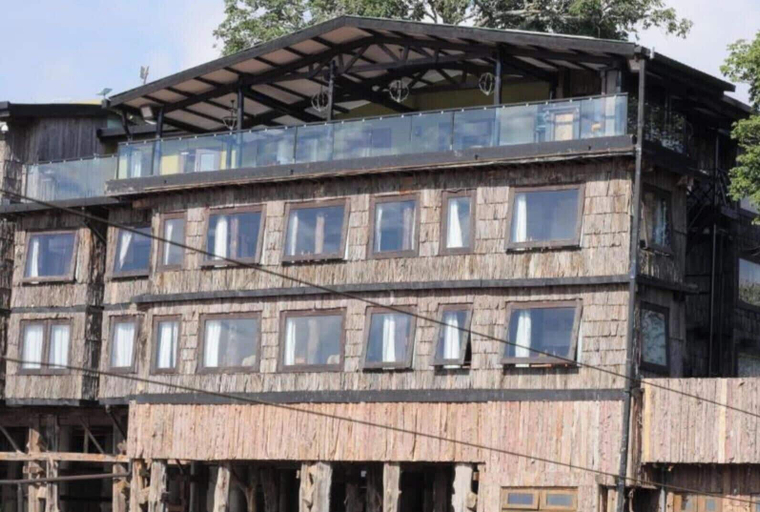 Exterior 3, The Treetops Lodge, Kieni