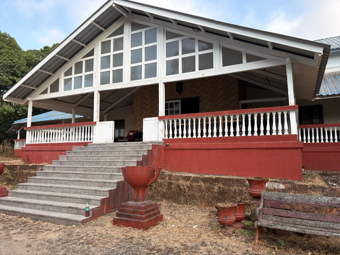 Others 5, Zenith Holiday Home, Satara
