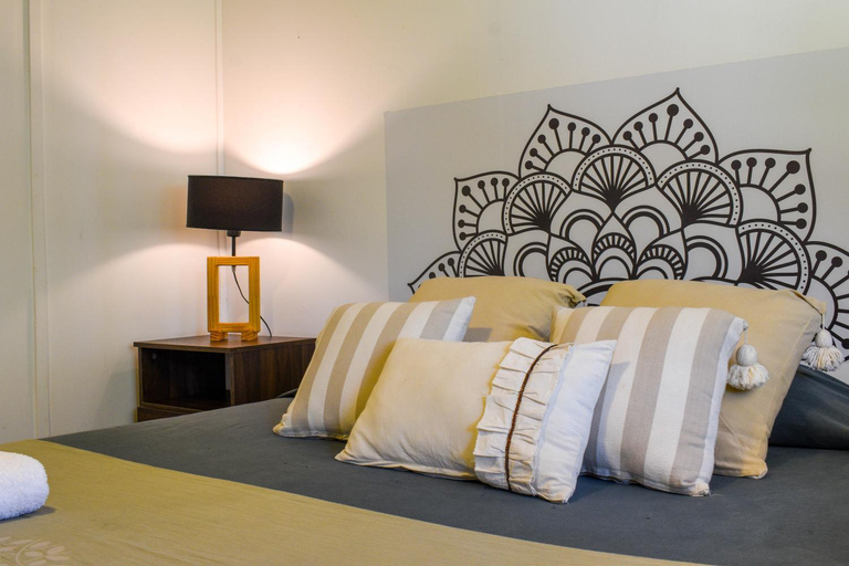 Bedroom 3, Monte Aromas Casas en la Naturaleza Roldan, San Lorenzo