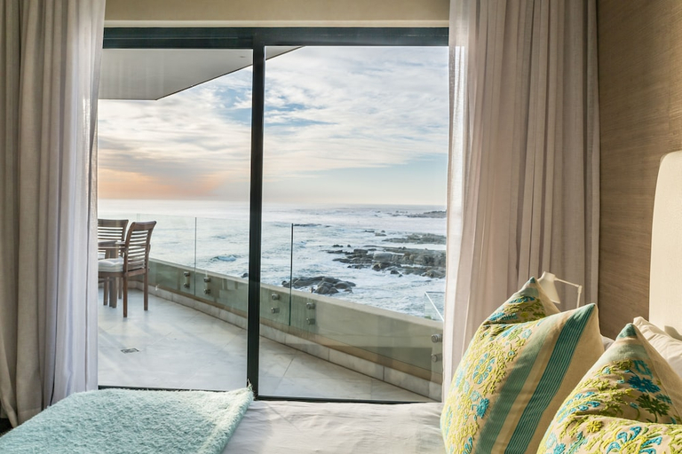 Others 5, Houghton Heights A, City of Cape Town