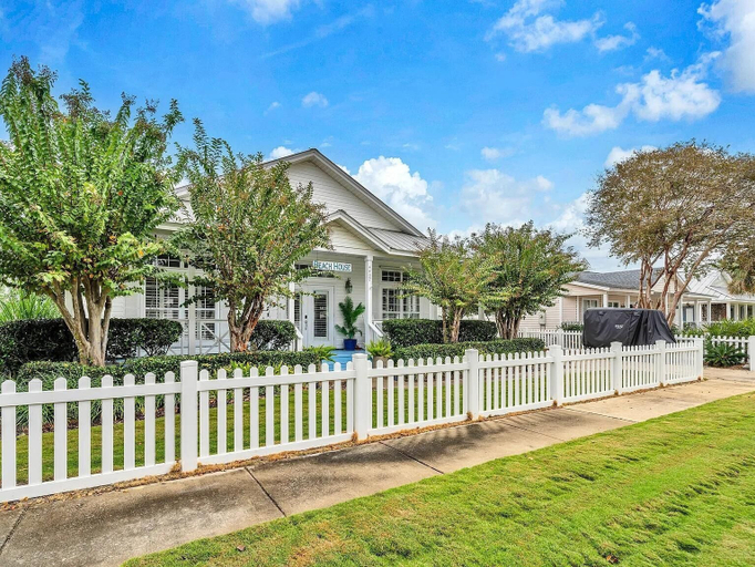Exterior 3, Fancy Nancy's Beach House, Okaloosa