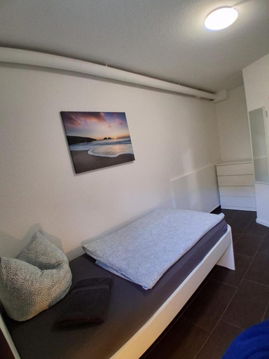 Bedroom 3, Pension Haus am Kohfurth, Segeberg