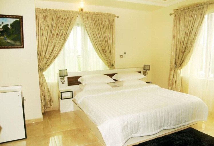 Room, Mile Stone Hotel & Suites, Eti-Osa