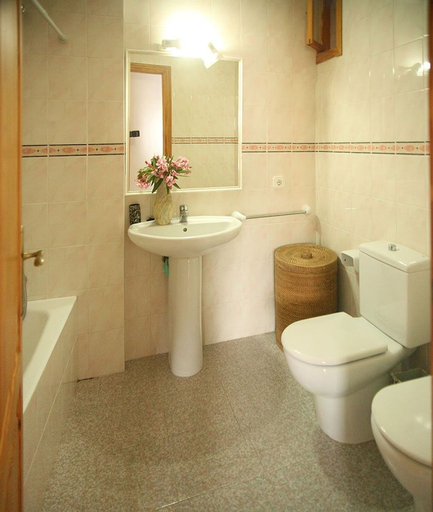 Bathroom 3, Santa Eulalia Hostal, Baleares