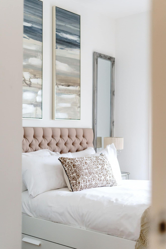 Room 4, The Riverside Haven City Centre Parking, Newport
