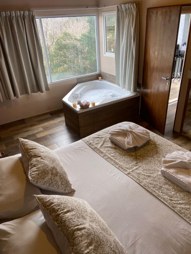 Bedroom, Grateus Luxury Apart & Spa, Calamuchita
