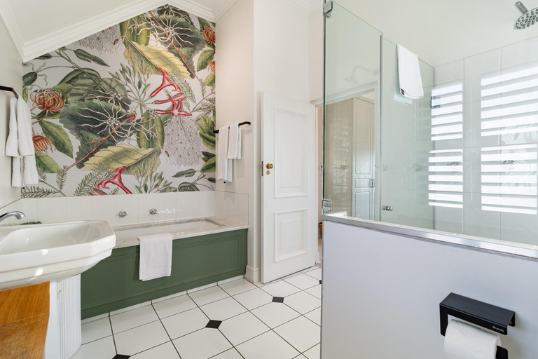 Bathroom 4, Winelands Golf Lodges 9 at De Zalze, Cape Winelands