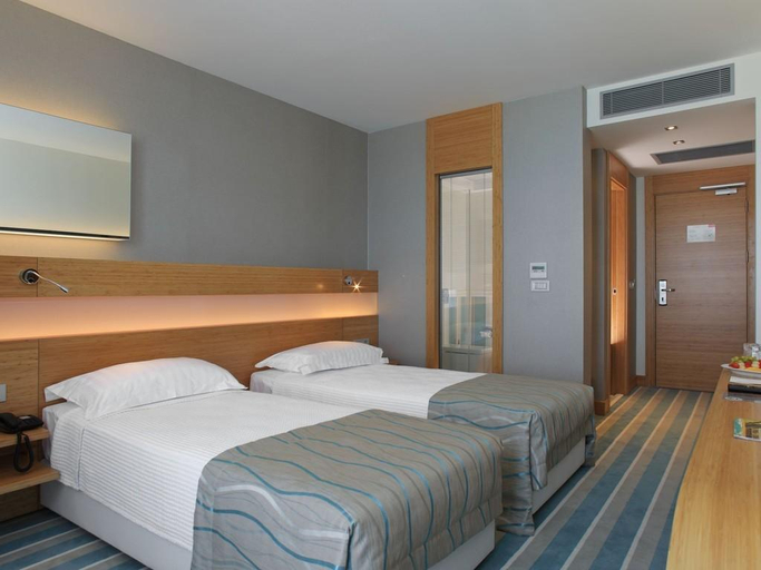 Others 4, Atik Otel, Ünye