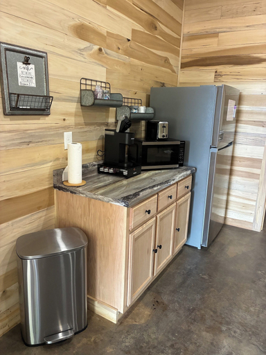 Private kitchen, Pickwick Lake Lodge, Hardin