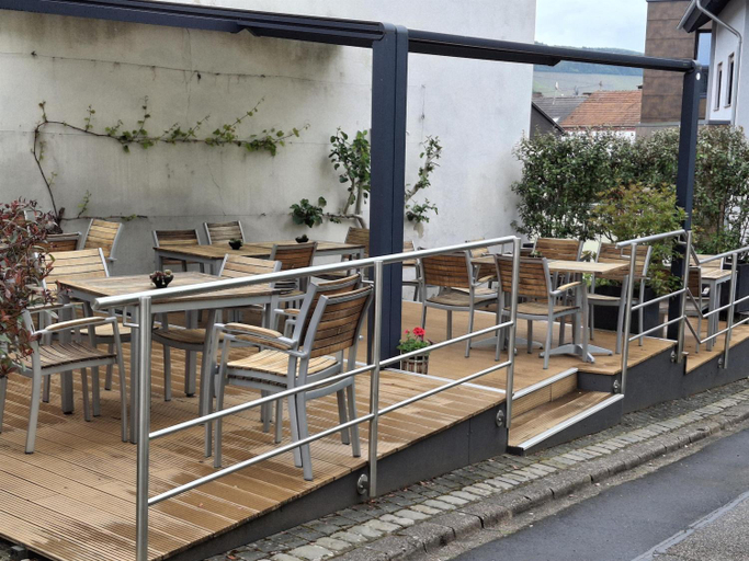 Others 3, Linden's Pension-Restaurant, Trier-Saarburg