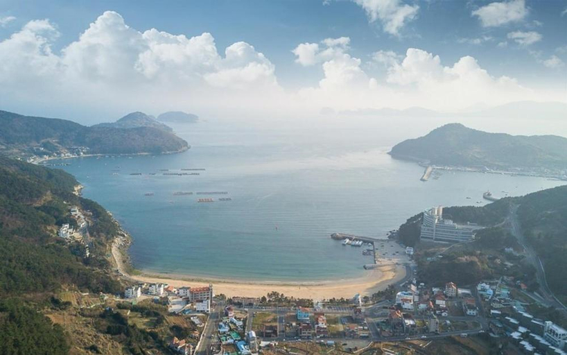 Others 3, Geojae marine boy pension, Geoje