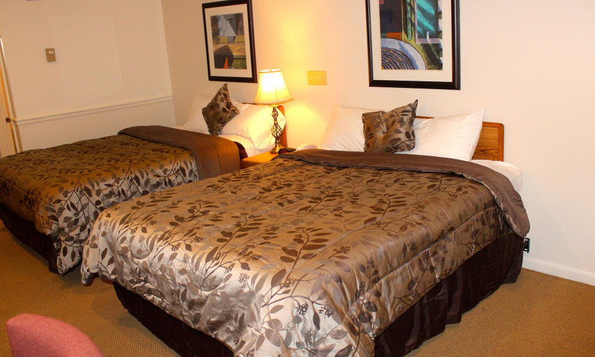 Bedroom 3, Anchorage Inn Burlington, Chittenden
