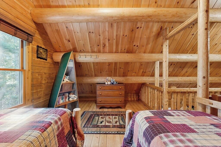 Room 2, Dog-friendly Lakefront Home With Deck, Grill, Wifi, Shared Dock & Water Access, Piscataquis