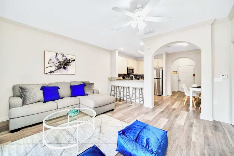 Interior 4, Upstay - Pet-friendly Condo - Sauna, Pool, Orange