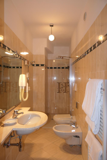 Bathroom 3, Hotel Sabbia d'Oro, Livorno