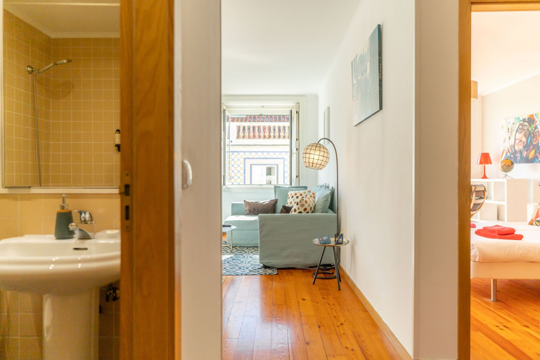Room 2, PR2 in Lisboa Ciudad, Lisbon