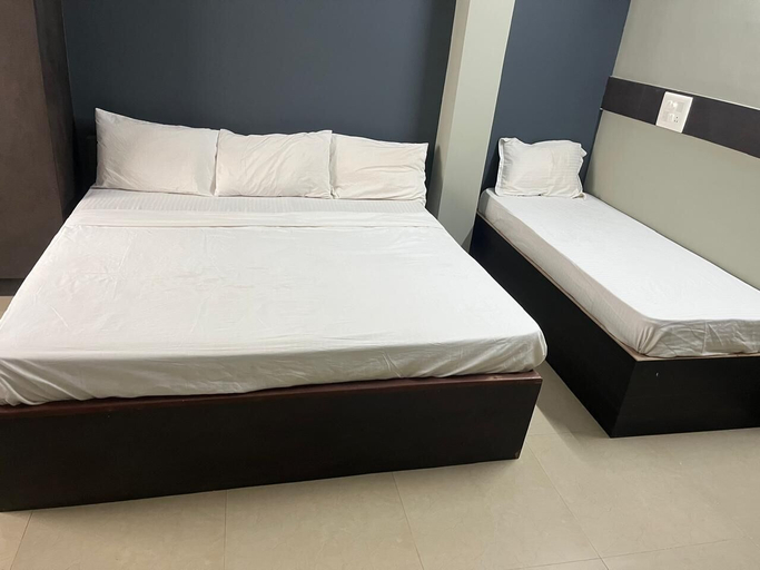 Room 2, Mysuru Dine, Mysore