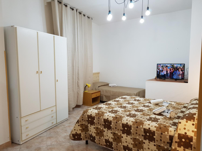 Others 4, B&B Casa Alessandro, Cosenza