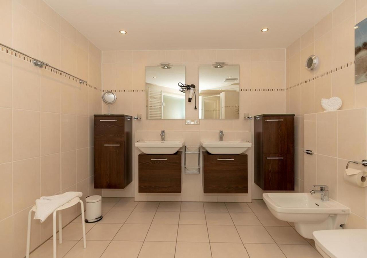 Bathroom, Villa Katharina, Rostock