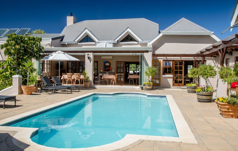 Sport & Beauty 2, Summit Place Guest House, City of Cape Town
