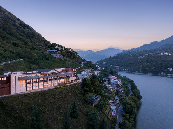 Exterior view 3, Fortune Lakeview Bhimtal – Member ITC Hotels' Group, Nainital