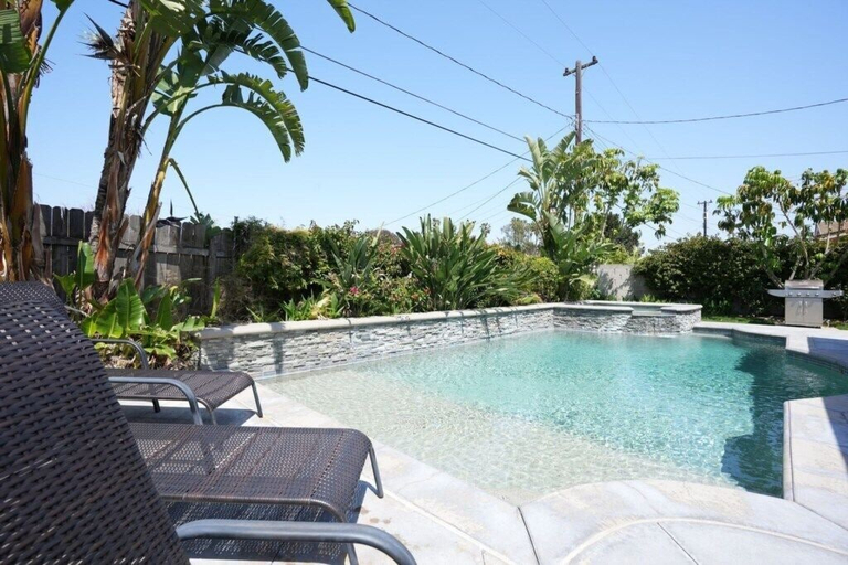 Sport & Beauty 5, Sweet 4 bedroom, 3 bath plus Loft Bedroom, Pool Home, Orange