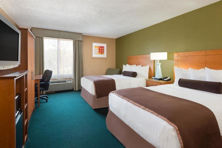 Bedroom 4, Quality Inn & Suites San Antonio, Bexar