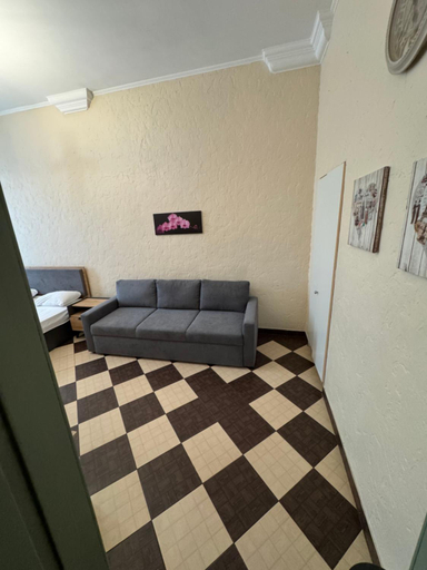 Others 4, Mini hotel Non-Stop, Shevchenkivs'kyi