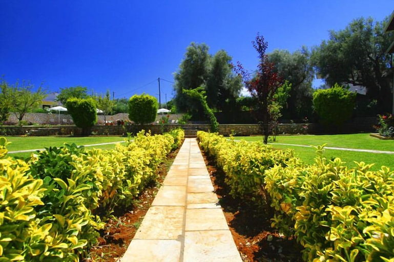 Others 5, Saint Thomas Village, Ionian Islands